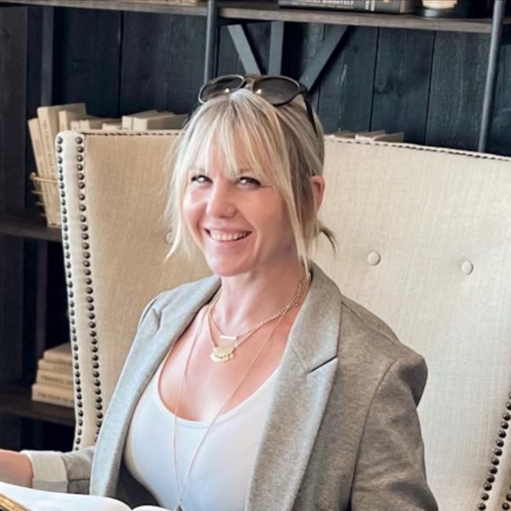 Meet your Posher, Kelly